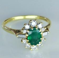 Vintage 18ct Gold Emerald