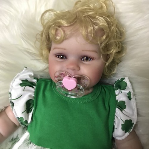Realistic reborn baby - reborn,