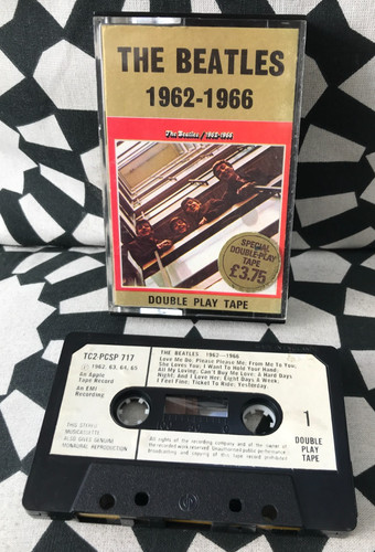 The beatles cassette - beatles, red