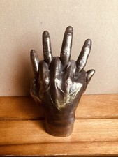Veronese Hand Two Hand