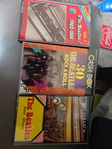 Beatles cassettes very - cassettes,