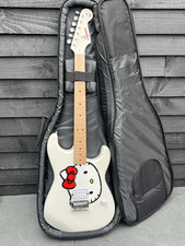 LIMITED EDITION Hello Kitty x Fender Stratocaster With Bag. BRAND NEW