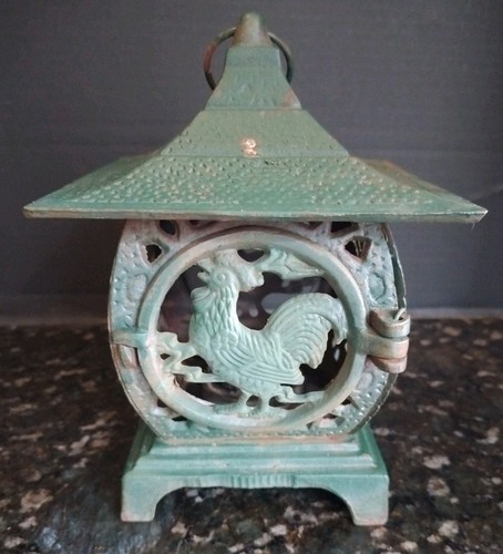Rooster pagoda garden - pagoda,