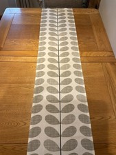 Table Runner Orla Kiely grey