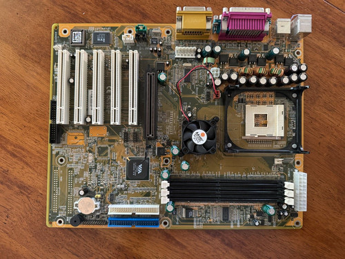 Shuttle av40v12 pga478 - shuttle, 3x