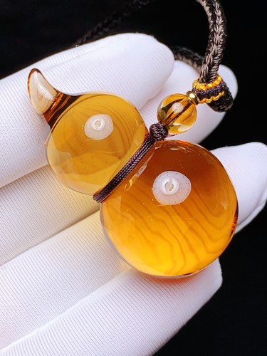 Natural vivid golden - vivid, brazil