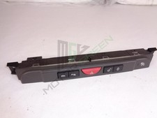 Discovery 3 L319 Hazard Switch With Parking Pilot Aid YUL500400WUX