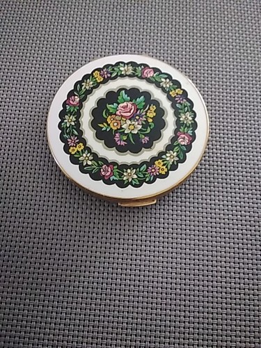 Vintage stratton compact - stratton,