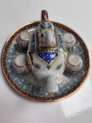 Elephant teapot with - teapot,