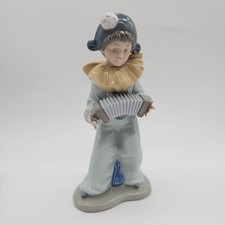 Porcelain Figurine Nao by