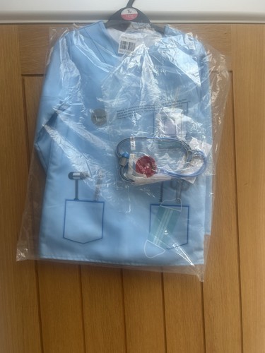 Bnwt kids make - kids,