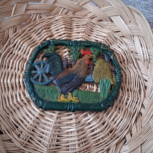 Vintage painted trivet cast - painted,