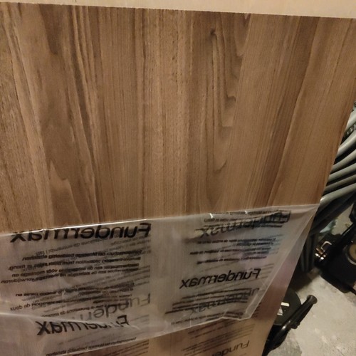 Walnut hpl laminate - walnut,