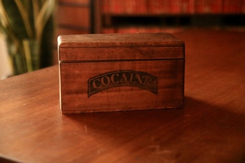 Small vintage wooden cocaine - vintage,
