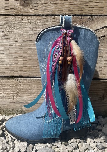 Pink and turquoise western - pink,