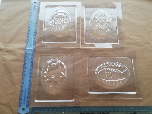 Tribal selection plastic