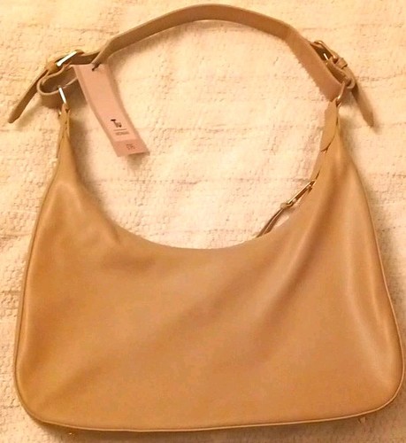 Woman stone beige - woman, shoulder