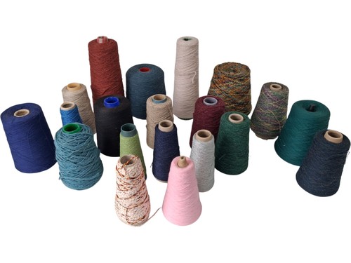 Mixed lot yarn - lot, of