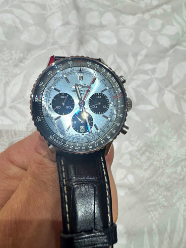 2023 breitling navitimer 43mm - breitling,