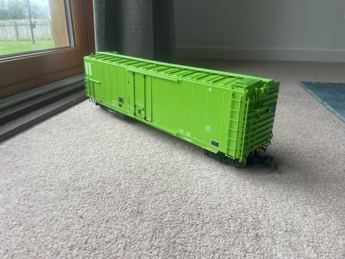Usa trains scale 50ft boxcar - trains,