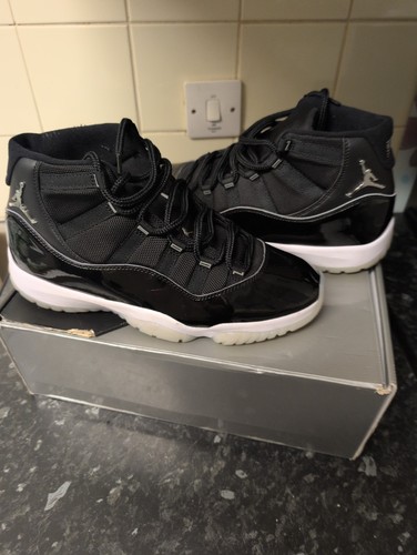 Jordan space jam 25th - space,