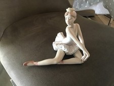 Lladro Graceful Pose Model