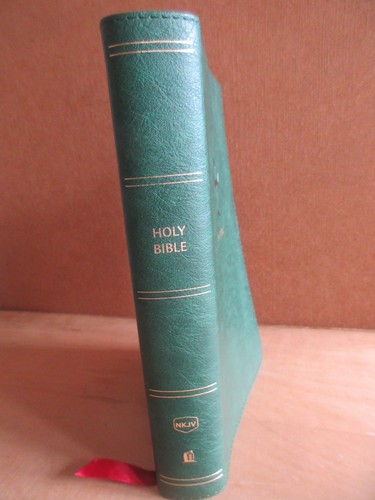 New king james version - new,