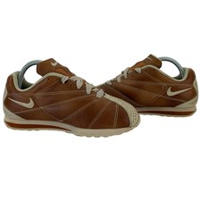 Nike Women's Vintage 2002