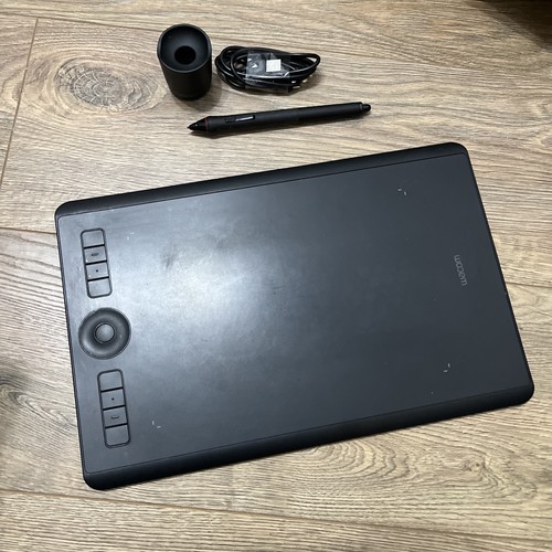 Wacom intuos pro medium - intuos,