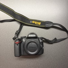 Nikon D3000 10.2 MP Digital