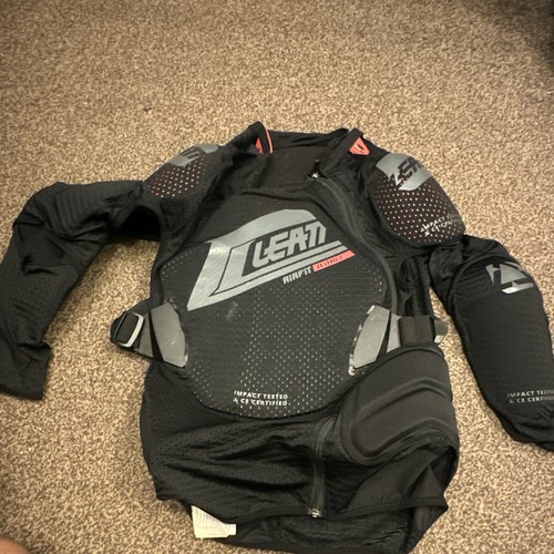 Leatt airfit level body - 2,