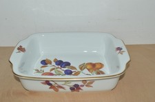 Royal Worcester Evesham Gold