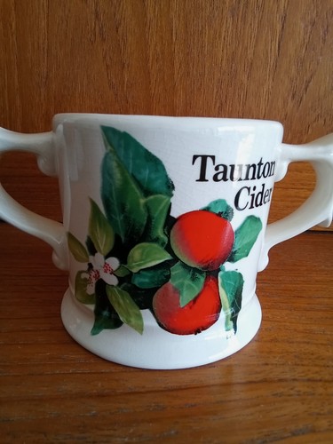 Vintage wade pottery taunton - wade,