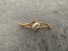 Napier Vintage Pearl Brooch