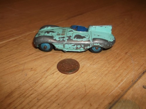 Dinky toys jaguar - toys,