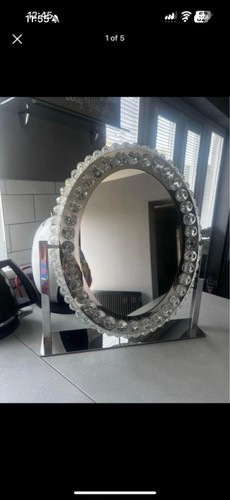 Dressing table mirror