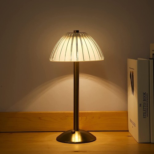 Traditional dimmable table - traditional,