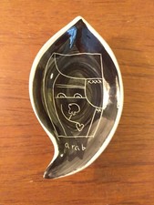 Llanfair ym muallt pottery trinket dish 