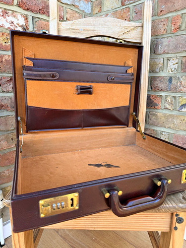 Vintage brown leather hard - vintage,