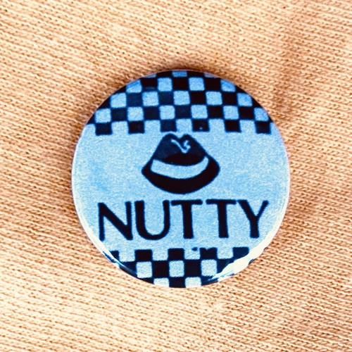 Madness nutty repro 25mm pin - nutty,