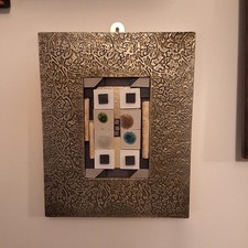 quirky decor assemblage