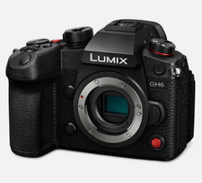Panasonic Lumix GH6 25.2MP