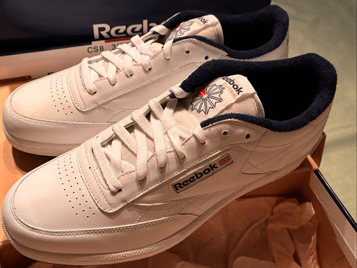 Reebok white sneakers - sneakers, club