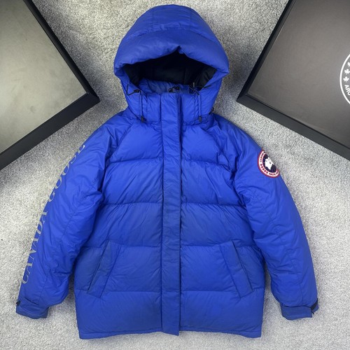 Canada goose approach puffer - canada,