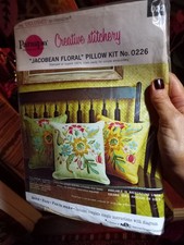 Paragon JACOBEAN FLORAL