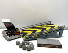 1998 BBC ROBOT WARS BOT PULL BACK Toy Chaos 2   figure (P4)