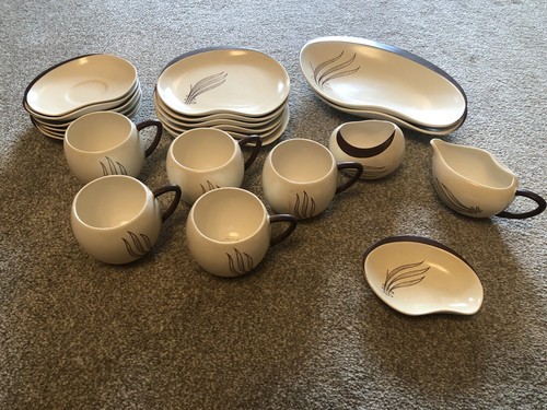 Distinctive carltonware hand - distinctive,