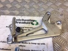 HONDA VFR800 VFR 800 PRE VTEC RIGHT REAR HANGER AND PEG  YEAR 2000