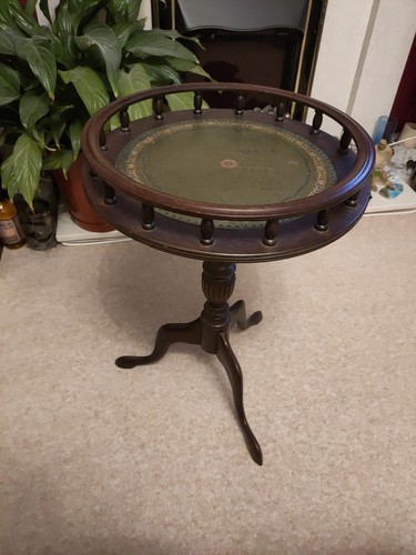 Vintage round pedestal wine - a,