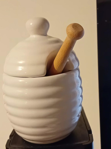 Ceramic white novelty bee - , hive